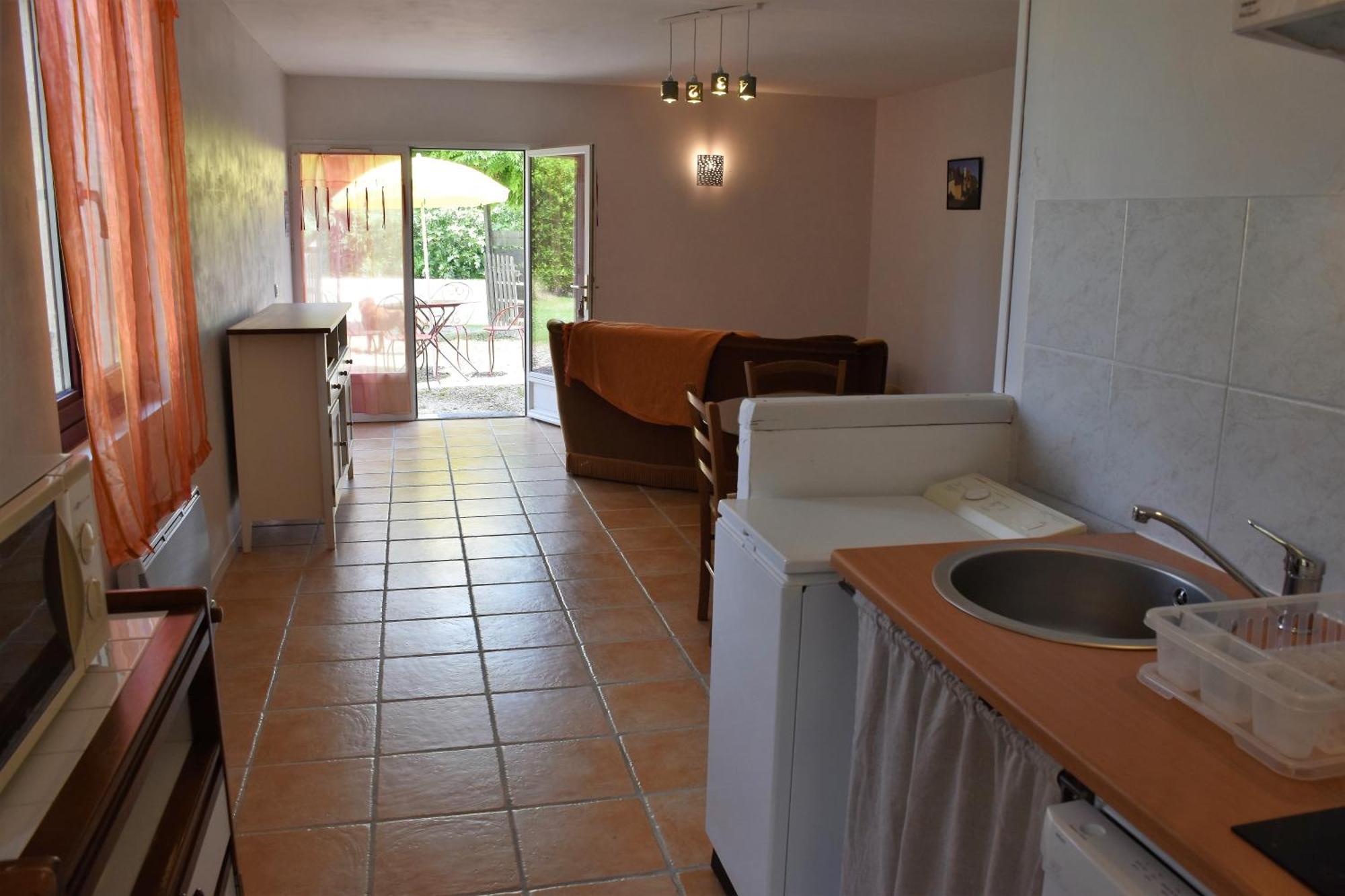 Lembras Du Vert & Du Bon Air - Linge Maison Inclus - Parking Prive Gratuit - Centre Ville Bergerac 10Mn - Domaine Bellevue Cottage En Perigord מראה חיצוני תמונה