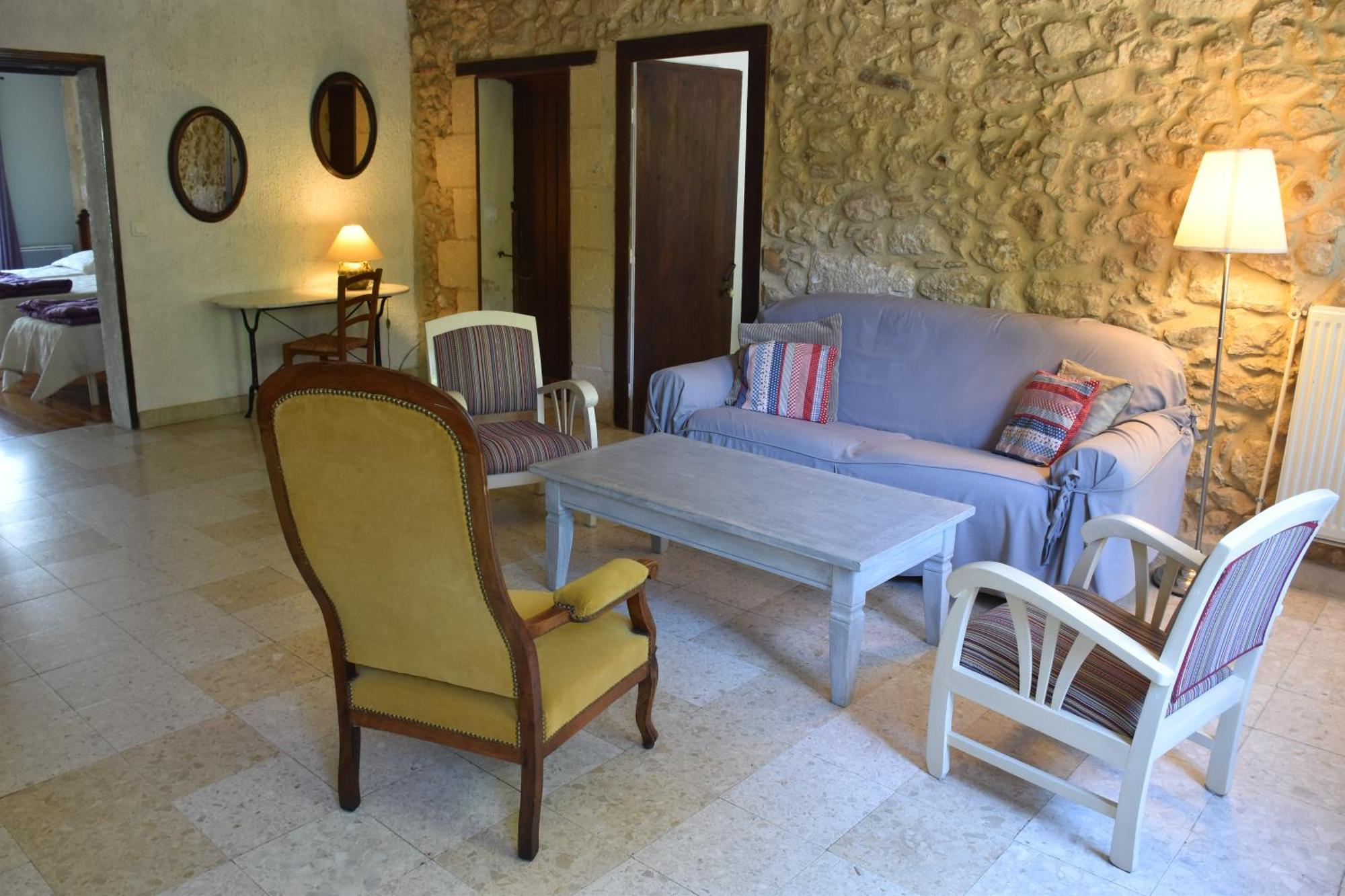 Lembras Du Vert & Du Bon Air - Linge Maison Inclus - Parking Prive Gratuit - Centre Ville Bergerac 10Mn - Domaine Bellevue Cottage En Perigord מראה חיצוני תמונה