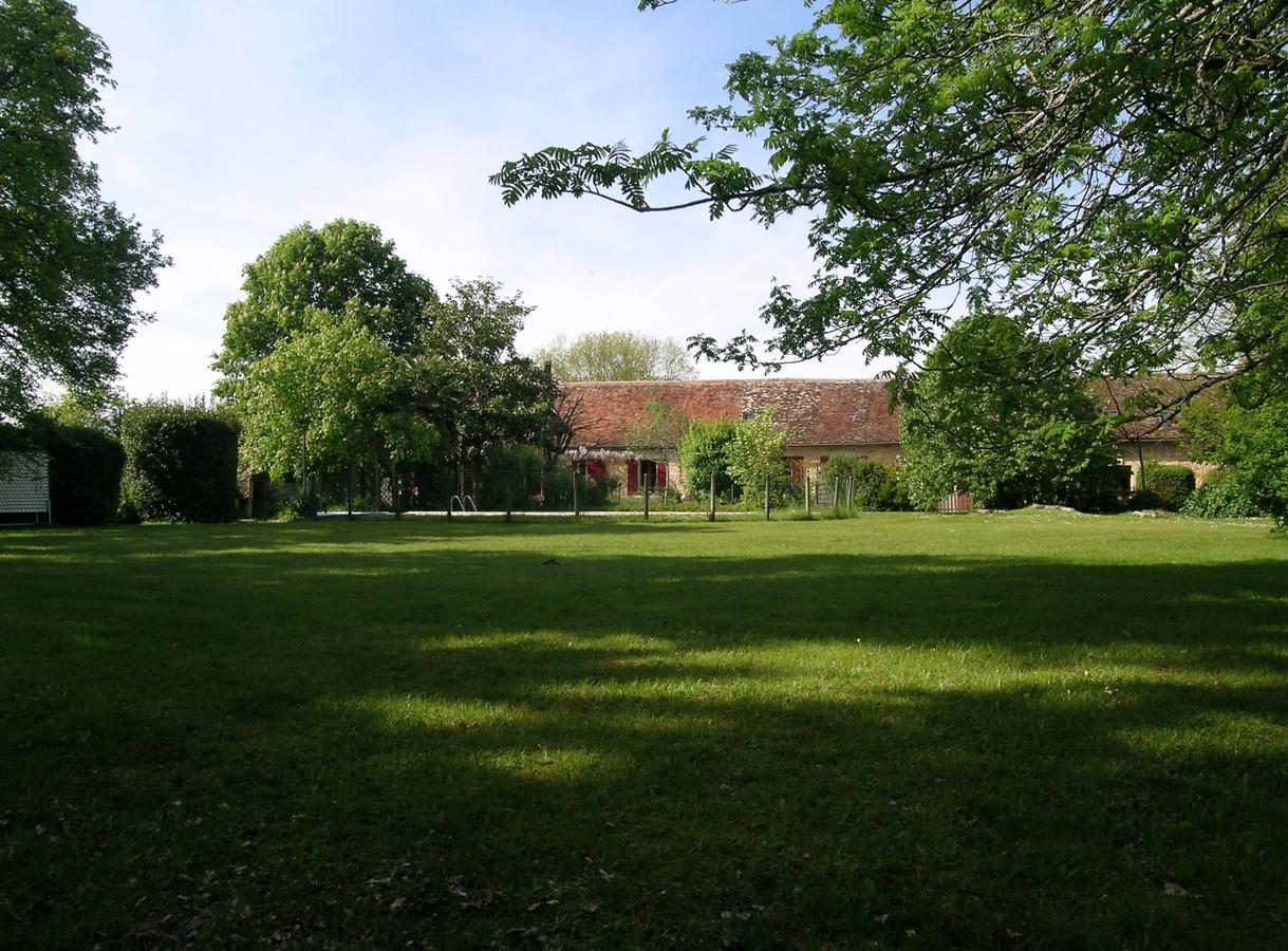Lembras Du Vert & Du Bon Air - Linge Maison Inclus - Parking Prive Gratuit - Centre Ville Bergerac 10Mn - Domaine Bellevue Cottage En Perigord מראה חיצוני תמונה